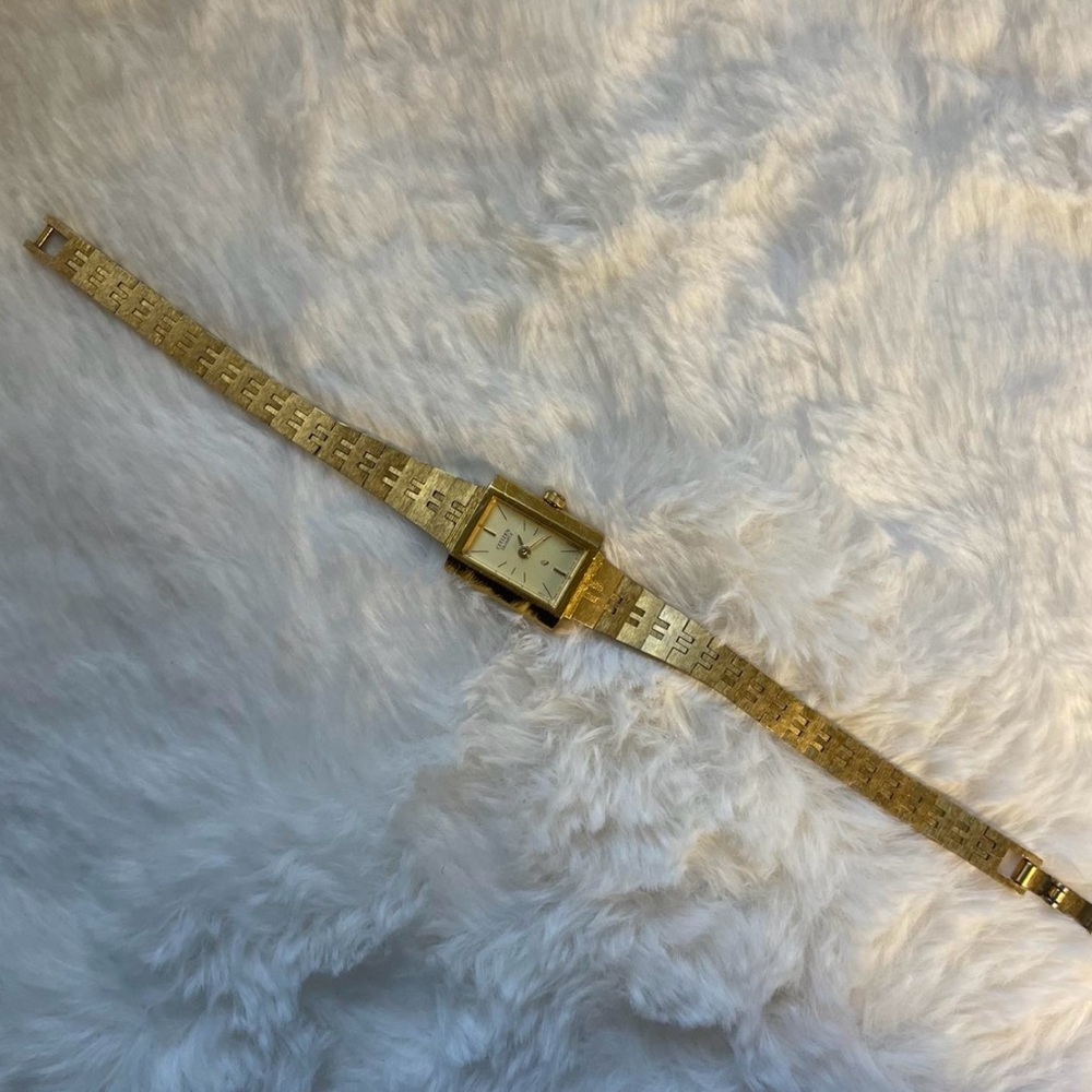 1980s Citizen Dainty Gold Plated Vintage Women’s Watch